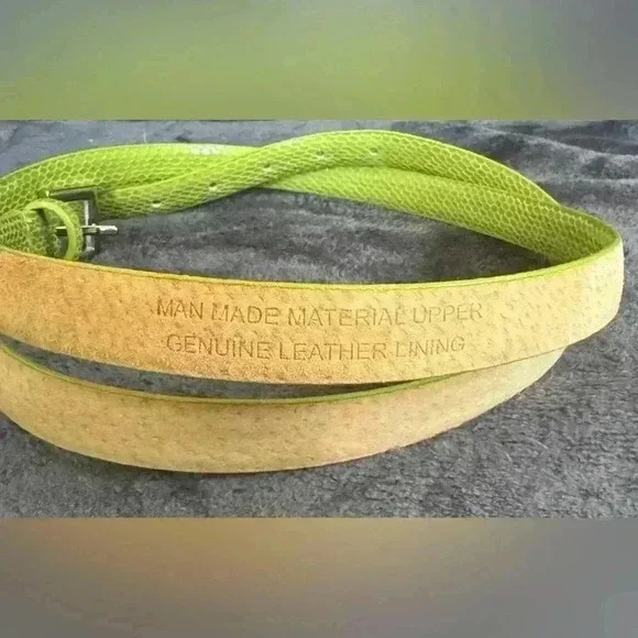 ✅Plus Size Embossed Snake Print  Leather Belt - Picture 3 of 11